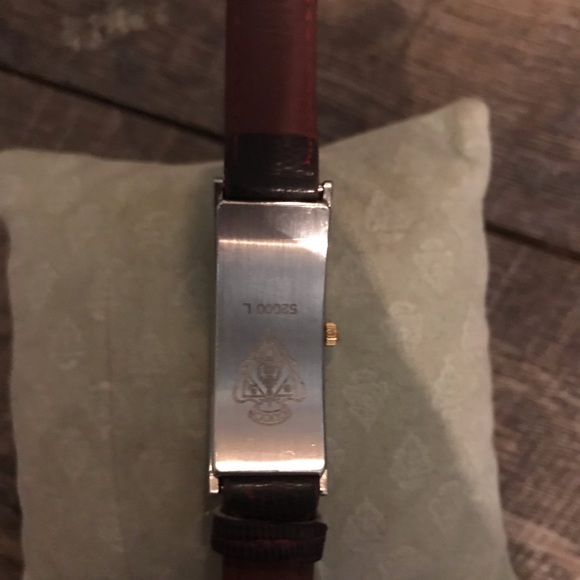 VTG GUCCI LADY WATCH-TIMEPIECE 18K GOLD & SS LIMITED EDITION YEAR 1989 ST 52000L - Picture 2 of 3